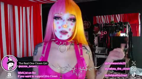 Snapshot of eloise_brown_ chatting on May 2026 08:17:01 PM Chelsea Please help me to reach 100 thumbs up online show from May 2026 08:17:01 PM