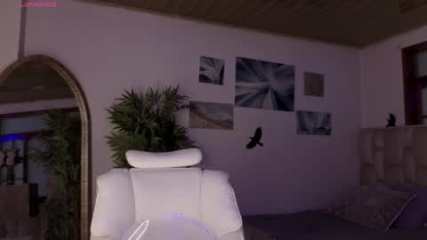 Eloise  . online show from March 2026 08:15:02 PM