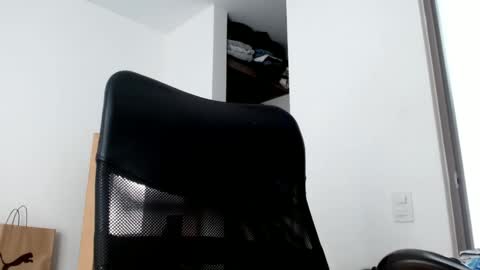 elosocazador online show from February 2025 05:10:02 PM