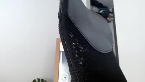 elosocazador online show from March 2025 05:50:01 PM