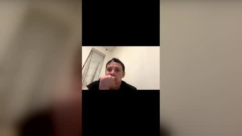 ElPatriko9229 online show from February 2026 12:16:02 AM