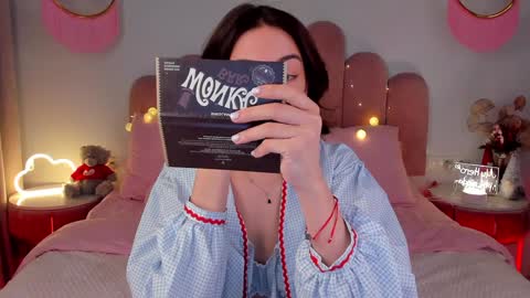 Michelle online show from January 2025 06:06:02 AM