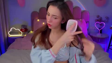 Michelle online show from February 2025 08:20:02 PM