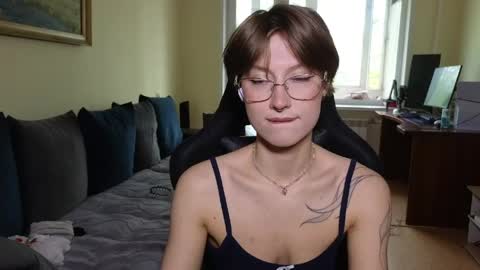 elsaangel online show from May 2026 06:21:03 AM
