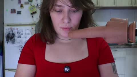 Snapshot of elsasquirt chatting on July 2026 07:39:01 PM Elsa online show from July 2026 07:39:01 PM