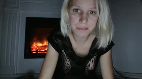 elssa_rush online show from November 2025 06:21:01 PM