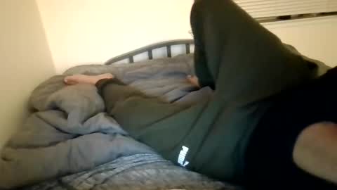 Snapshot of elthreevo chatting on December 2025 09:14:01 AM el threevo online show from December 2025 09:14:01 AM