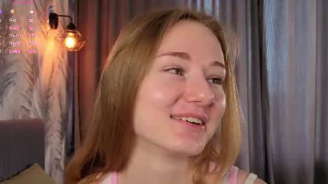 Snapshot of elvyrose chatting on July 2026 05:43:01 AM Alex online show from July 2026 05:43:01 AM