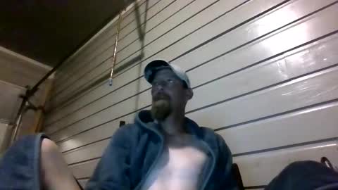 elwooood7 online show from November 2025 12:22:01 PM