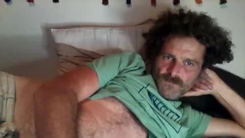 elyjahoye online show from October 2025 07:45:02 PM