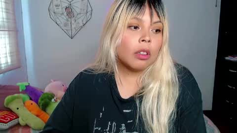 Ely online show from September 2025 09:27:01 PM