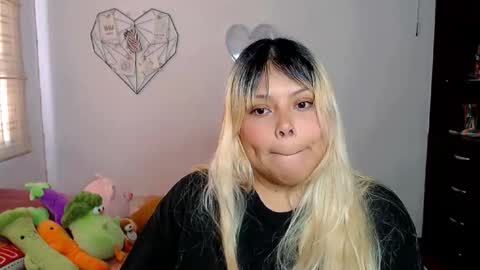 Ely online show from October 2025 08:59:01 PM