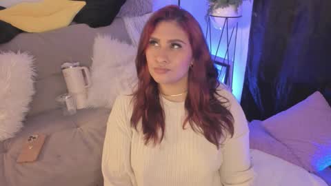 Snapshot of elyross_ chatting on January 2026 12:16:01 AM Ross online show from January 2026 12:16:01 AM