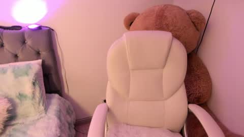 Ross online show from April 2026 11:05:01 PM