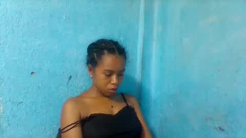 elys208 online show from November 2025 02:12:01 AM