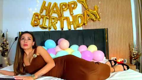 elys_dream online show from November 2025 08:03:01 PM