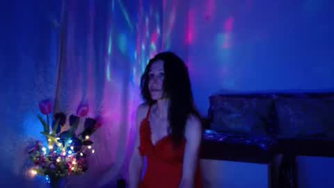 Elisa online show from February 2025 10:25:01 PM