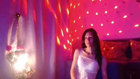 Snapshot of elysasun chatting on June 2026 06:56:01 PM Elisa online show from June 2026 06:56:01 PM