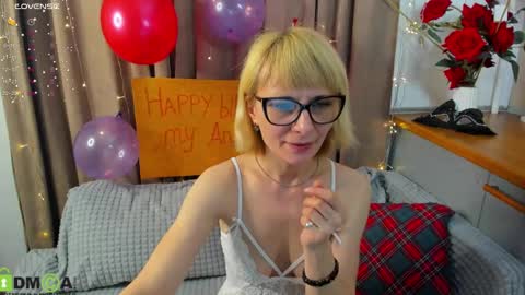 Elza online show from March 2025 05:42:02 AM