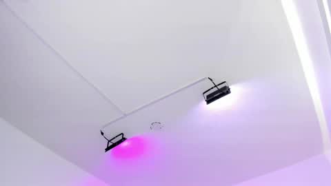 Ema louisx  online show from December 2024 03:01:01 PM