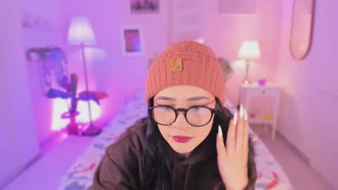 Snapshot of ema_soul chatting on September 2025 07:48:01 PM emma soul online show from September 2025 07:48:01 PM