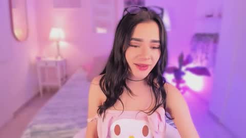 Snapshot of ema_soul chatting on October 2025 07:36:02 PM emma soul online show from October 2025 07:36:02 PM