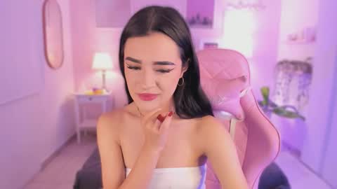 Snapshot of ema_soul chatting on November 2025 08:09:01 PM emma soul online show from November 2025 08:09:01 PM