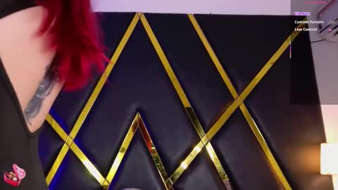 Emma online show from December 2025 12:13:02 PM