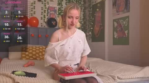 Emma online show from October 2025 04:52:01 PM