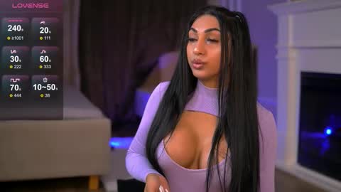 Snapshot of emahallee chatting on October 2025 02:37:02 AM Ema online show from October 2025 02:37:02 AM