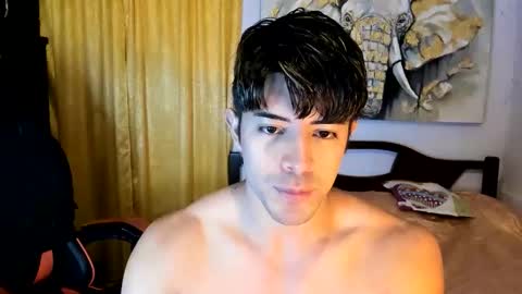 Snapshot of eman_wolf chatting on June 2026 02:13:02 AM eman_wolf online show from June 2026 02:13:02 AM