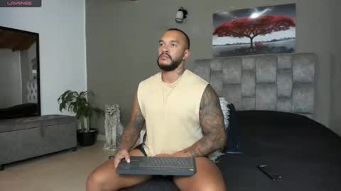 emanuelspencer online show from January 2025 05:00:02 AM