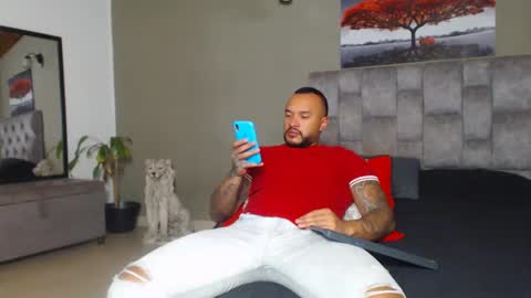 emanuelspencer online show from October 2025 04:51:02 PM