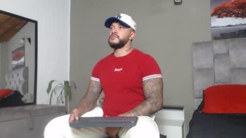 emanuelspencer online show from November 2025 10:12:01 PM