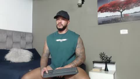 Snapshot of emanuelspencer chatting on July 2026 06:39:01 PM emanuelspencer online show from July 2026 06:39:01 PM