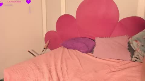 Snapshot of emasanders chatting on December 2024 02:54:01 PM Ana online show from December 2024 02:54:01 PM