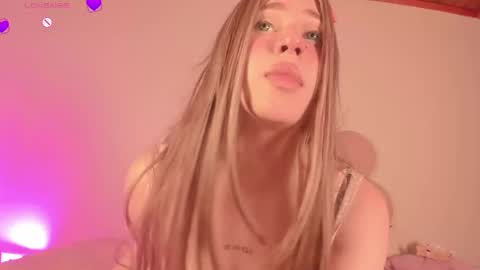 Snapshot of emasanders chatting on February 2025 04:20:01 AM Ana online show from February 2025 04:20:01 AM