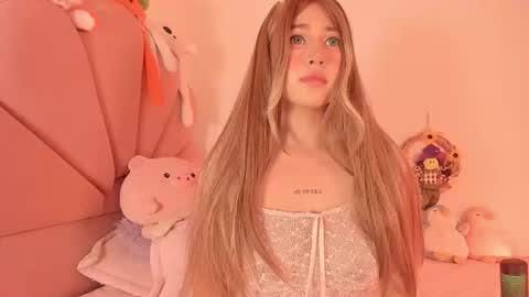 Snapshot of emasanders chatting on November 2025 11:36:02 PM Ana online show from November 2025 11:36:02 PM