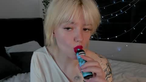 Snapshot of ember_winchester chatting on May 2026 04:07:02 AM Ember online show from May 2026 04:07:02 AM