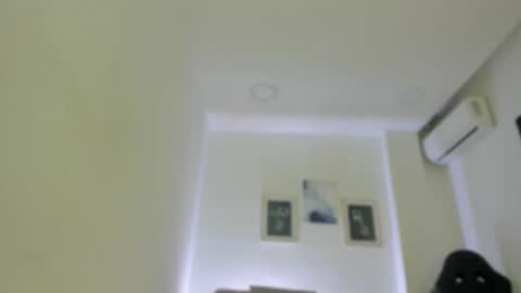 emelie_89 online show from September 2025 11:55:01 AM