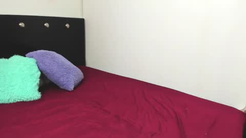 emely_aaron69z online show from April 2026 02:15:02 AM