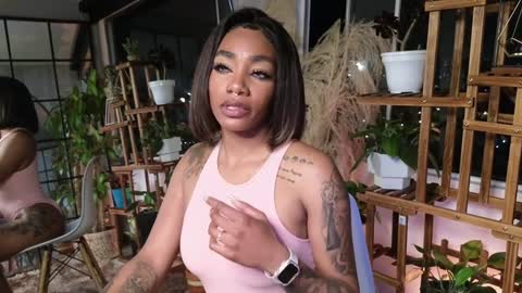 anyelii  online show from December 2024 02:26:01 AM