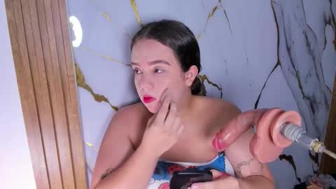 emely_pregnant online show from November 2025 01:44:01 AM