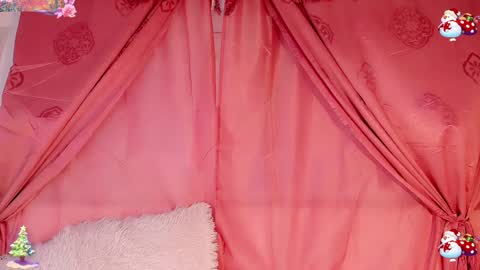 Emely Rous online show from December 2024 10:51:02 AM