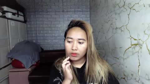 Emely online show from July 2026 06:08:02 AM