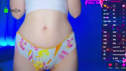 Emely online show from October 2025 11:58:01 PM