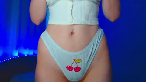 Snapshot of emelycrystal chatting on July 2026 06:16:02 AM Emely online show from July 2026 06:16:02 AM