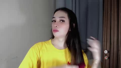 Scarlett online show from December 2024 08:27:01 AM