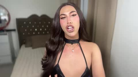 Snapshot of emelywest chatting on March 2026 12:55:01 PM EMELY online show from March 2026 12:55:01 PM