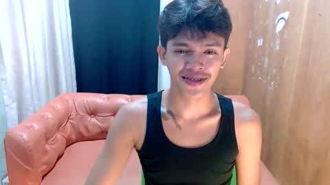 emerald_cummer online show from December 2025 01:12:02 AM